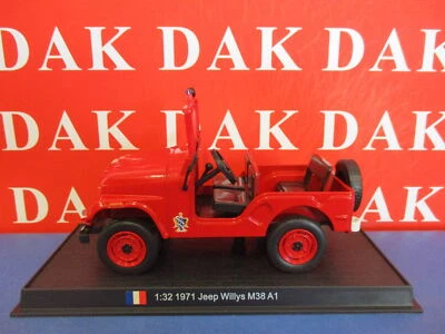 Die cast 1/32 Modellino Auto Pompieri Willys Jeep M38 A1 France 1971 - Immagine 1 di 3
