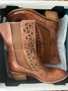 Botas de cuero Roan Bed Stu Malasia recortadas almendra 8 nuevas en caja - Imagen 1 de 5