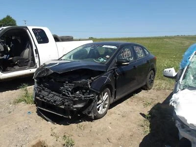 Used Front Left Seat Front fits: 2016 Ford Focus bucket air bag cloth manual w/o - Изображение 1 из 4