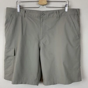 Pantalones Cortos Columbia Regular Fit Gris Para Hombre Talla 40 Exterior Frente Plano - Imagen 1 de 5