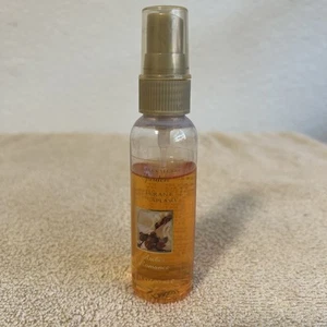 Victoria's Secret Garden Fragrant Body Splash Amber Romance 2 Oz - Picture 1 of 5
