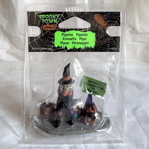 LEMAX 2014 Spooky Town "STRANDED WITCH" Black Cat HALLOWEEN Figurine #42204 NEW - Picture 1 of 9
