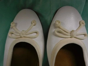 ZAPATOS PLANOS DE BALLET STITCH N TURN MUJER 9 M CÁSCARA DE HUEVO ARCO BLANCO NUEVOS - Imagen 1 de 6