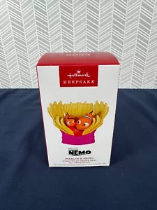 Hallmark Keepsake Adorno de Navidad Buscando a Nemo 20th Marlin & Nemo 2023 Nuevo - Imagen 1 de 6