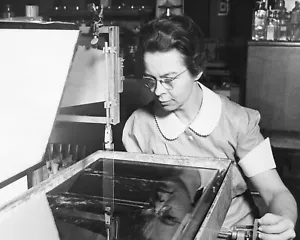 Impresión fotográfica 8x10 Katharine Burr Blodgett física y química 8x10 - Imagen 1 de 3