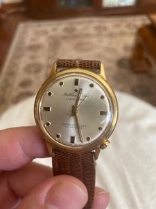 Vintage Matthey Doret electronic 17 Jewels läuft in Top Zustand  - Bild 1 von 3