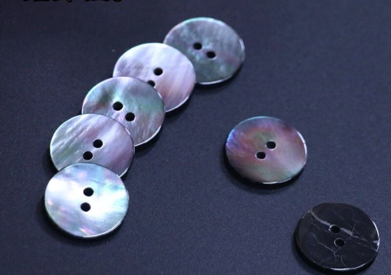 15 pcs Buttons, Mother of Pearl ,Many sizes - Image 1 of 3