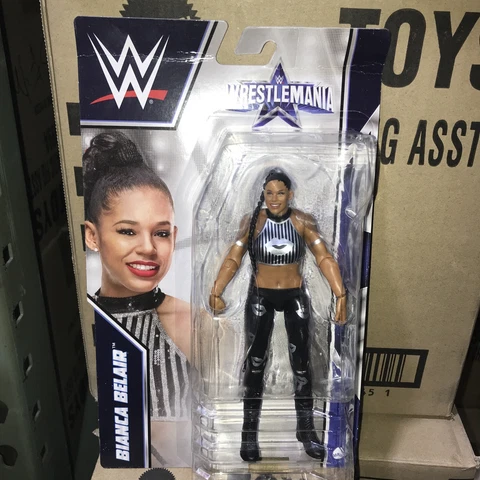 WWE Bianca Belair 6" Figure Wrestlemania 2021 New card creased read Cover