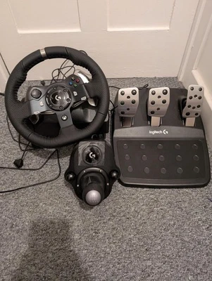 LOGITECH Driving Force G920 Wheel & Gearstick Bundle! - Image 1 of 4