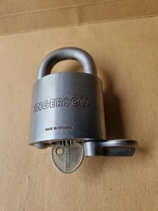 LARGE 60mm INGERSOLL PADLOCK - 1 KEY - MADE IN ENGLAND - GREAT QUALITY USED VGC - Picture 1 of 9