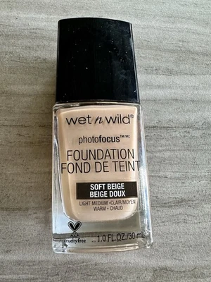 wet n wild PHOTOFOCUS Foundation 365C Soft Beige, 1 fl oz - Image 1 of 2