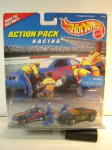 Paquete de acción Hot Wheels CARRERA A VICTORIA, NUEVO EN PAQUETE, T Bird, Buick Stocker. NASCAR - Imagen 1 de 7