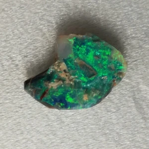 Impresionante RARO 1.25CTS CRISTAL DE ÓPALO NEGRO ÁSPERO/FROTAR ESPÉCIMEN Lightning Ridge - Imagen 1 de 5