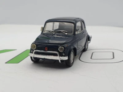 Fiat 500 L Hongwell 1/43 - Immagine 1 di 3