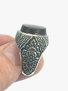 HANDMADE ENGRAVED MEN'S SILVER RING WITH RED ROUND AQEEQ STONE جولة العقيق - Picture 1 of 12