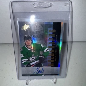 2024-25 UD SPx #HOLO-BO Mavrik Bourque Rookie Silver Holographs Auto Stars RC - Bild 1 von 7