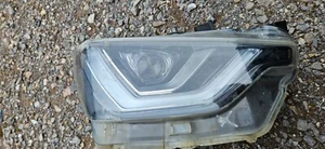isuzu dmax mk3 headlight right - Picture 1 of 5