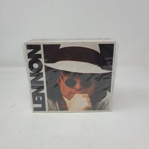 Versiegelt JOHN LENNON - LENNON: Eine Anthologie mit vier Discs von Paralaphone Emi Records - Bild 1 von 5
