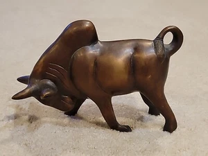 Vintage Heavy Bronze Charging Bull Sculpture Wall Street Bull 8.5" X 6" - Picture 1 of 12