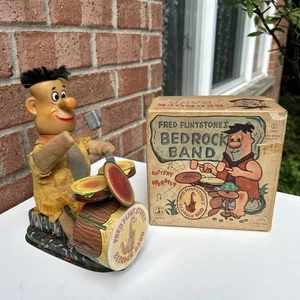 VINTAGE Fred Flinstone Bedrock Band Toy W Original Box Alps 60s ( Doesn’t Work) - Bild 1 von 23