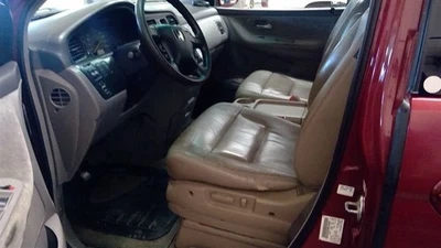 Guantera Odyssey 2002 1805040 Foto 1 de 4