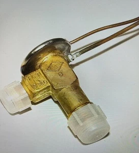 New BMW E28 628CSi 633CSi 635CSi AC Expansion Valve 64511372077 - Picture 1 of 3