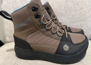 Redington Wading Fishing Boots with Felt and Metal Studs Womens 9 - Picture 1 of 8