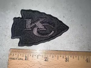 Vollständig bestickter BLACKOUT KC Kansas City Chiefs Patch Aufbügeln und/oder Aufnähen - Bild 1 von 1