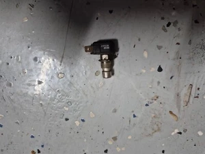 Viking sparker or ignitor switch - Picture 1 of 2
