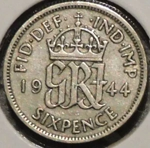 British Silver Sixpence - 1944 - King George VI - Picture 1 of 2