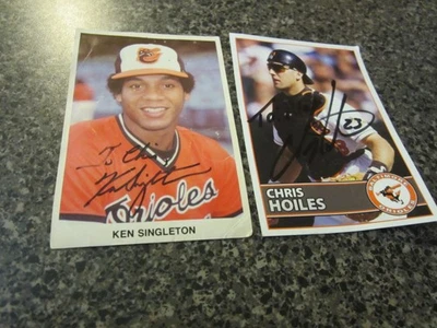 Baltimore Orioles Signed 3 X 5 Photo Cards (2) Singleton and Hoiles - Image 1 of 2