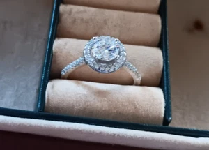  Round Simulated Cz 925 Sterling Silver Gemstone  Ring Size 8.5 - Picture 1 of 5