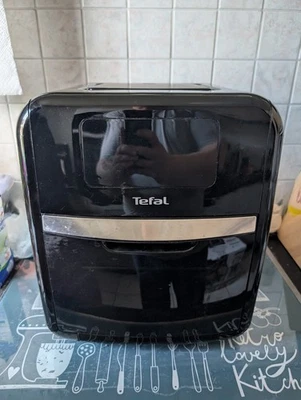 Heißluftfritteuse Tefal Easy Fry Oven & Grill 9-in-1 inkl. Pommeskorb - Bild 1 von 3