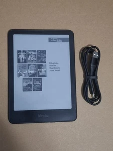 Amazon Kindle Paperwhite 12th Generation 16GB With DARK MODE - Picture 1 of 8