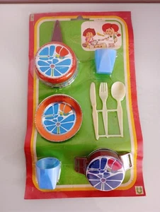 Giocattolo vintage anni 70 stoviglie - Picture 1 of 1