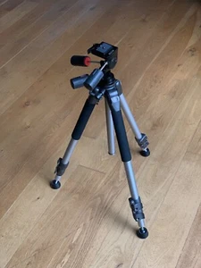 Treppiede cavalletto Walimex Wal-6702 Pro-Stativ con testa a tre vie - Foto 1 di 7
