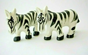 Vintage Zebra Salt Pepper Shakers Hand Painted Porcelain Ceramic - Picture 1 of 5