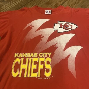 Vintage NFL Kansas City Chiefs Sharktooth Tee Red Logo Athletic XL Made In USA - Picture 1 of 13