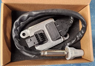Inlet NOx Sensor For Freightliner Cascadia Western Star Engine A0101532228 - Image 1 of 3