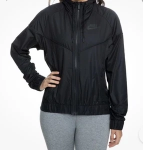 nike woman sportswear Windrunner jacket Size Medium Black Lightweight Running - Picture 1 of 7