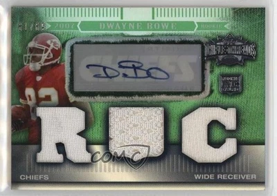 2007 Topps Triple Threads Emerald /69 Dwayne Bowe #129 Rookie Auto RC - Image 1 of 2