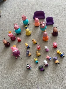 Paquete de 25 figuras de juguetes Peppa Pig y sus amigos - Imagen 1 de 3