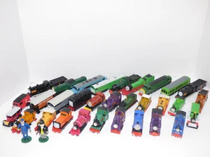 Vagones de tren individuales Thomas the Tank Engine diecast Ertl de colección - Imagen 1 de 188