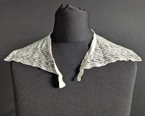 Victorian / Edwardian Antique Fashion Lace Collar - Picture 1 of 7