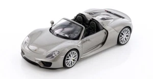2013 Porsche 918 Spyder 1/24 Scale Diecast Metal Model by Welly - Silver - Picture 1 of 5