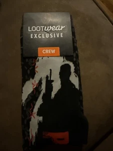 Predator Crew Socks Loot Crate Exclusive Lootwear Size 6-12 Men Classic 80's New - Picture 1 of 3