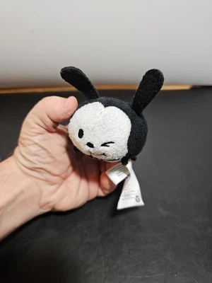 Disney Store Tsum Tsum Japan Mini Plush 3.5" Smirk W/ Wink Oswald RARE - Image 1 of 4