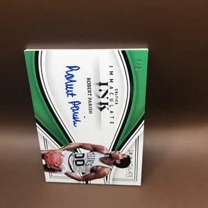 2022-23 Panini Immaculate Robert Parish INK Auto On Card Green 5/5 - Picture 1 of 2