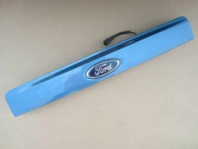 Manija de puerta levadiza puerta trasera Ford Windstar 99-03 con emblema moldeado LV Foto 1 de 4