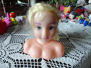 cabeza muñeca estilismo - Imagen 1 de 3